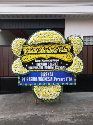 Papan Bunga Duka di Ulak Karang Utara